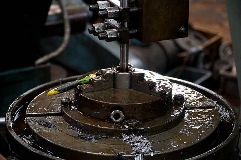 เครื่องกระทุ้ง